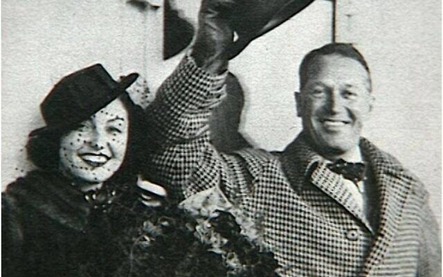 Nita Raya et Maurice Chevalier. (Crédit : Collection personnelle de Grégoire Akcelrod)