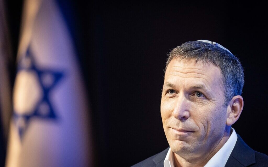 Le ministre des Affaires religieuses, Matan Kahana, lors d'une conférence du groupe 'Besheva' à Jérusalem, le 1er août 2021. (Crédit : Yonatan Sindel/Flash90) Le ministre des Affaires religieuses, Matan Kahana, lors d'une conférence du groupe 'Besheva' à Jérusalem, le 1er août 2021. (Crédit : Yonatan Sindel/Flash90)