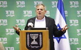 Le ministre de la Santé, Nitzan Horowitz, dirige une réunion de faction du parti Meretz à la Knesset, le 27 juin 2022. (Crédit : Olivier Fitoussi/Flash90)ñéòä
ëðñú
îøö
ðéöï
äåøåáéõ
éùéáú ñéòä