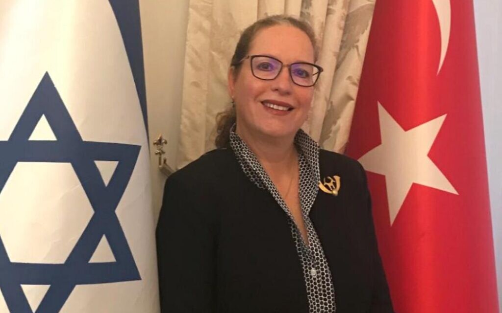 La chargée d'affaires d'Israël en Turquie, Irit Lillian. (Crédit : Ministère des Affaires étrangères) La chargée d'affaires d'Israël en Turquie, Irit Lillian. (Crédit : Ministère des Affaires étrangères)