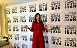 L'ancienne ambassadrice américaine à l'ONU Nikki Haley s'exprime lors d'une conférence de presse à l'hôtel Essex House à Manhattan, le 21 septembre 2022. (Crédit 
 : Jacob Magid/Times of Israel)