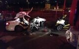 Images de la collision entre une voiture et un camion près du carrefour Giti Avishar en Cisjordanie, le 4 septembre 2022 (Crédit : Police israélienne)