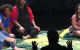 "Petit pays", premier roman à succès de l'artiste franco-rwandais Gaël Faye adapté au théâtre par le metteur en scène Frédéric Fisbach au théâtre Liberté de Toulon, en octobre 2022. (Crédit : AFPTV)