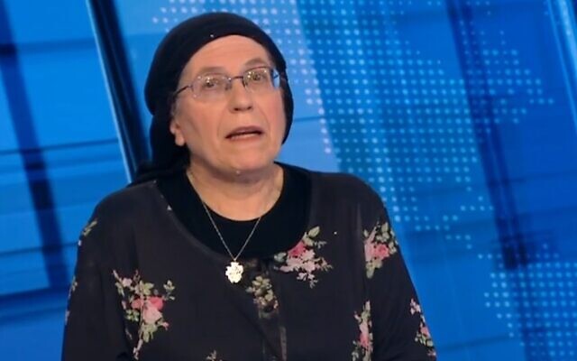 La députée HaTzionout HaDatit Orit Strouk au journal télévisé de la Douzième chaîne. (Crédit : Capture d'écran vidéo)