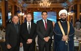 De gauche à droite : Le pasteur Carlos Luna Lam, le rabbin Elie Abadie, l'ambassadeur Danny Danon et l'imam Mohammad Tawhidi lors du premier sommet annuel des dirigeants mondiaux sur les Accords d'Abraham à Rome, le 8 décembre 2022. (Crédit : Autorisation)