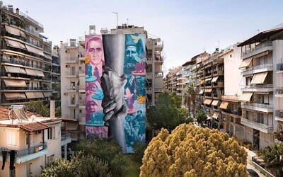 Fresque à Patras, en Grèce, par KLE, montrant le sauvetage des Juifs pendant la Shoah (Crédit : autorisation)