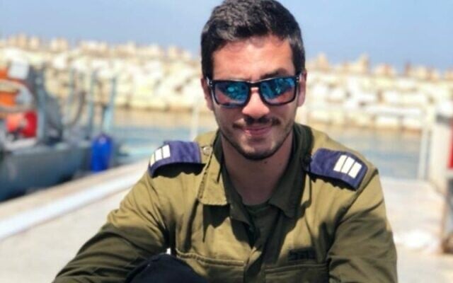 Le capitaine de corvette Aviv Sonego, condamné pour avoir violé une camarade en 2019. (Crédit : Réseaux sociaux : utilisés conformément à la clause 27a de la loi sur le droit d'auteur) Le capitaine de corvette Aviv Sonego, condamné pour avoir violé une camarade en 2019. (Crédit : Réseaux sociaux : utilisés conformément à la clause 27a de la loi sur le droit d'auteur)
