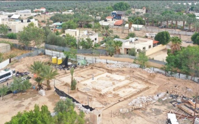  Une église de l'époque byzantine trouvée près de Jéricho. (Crédit : Administration civile)