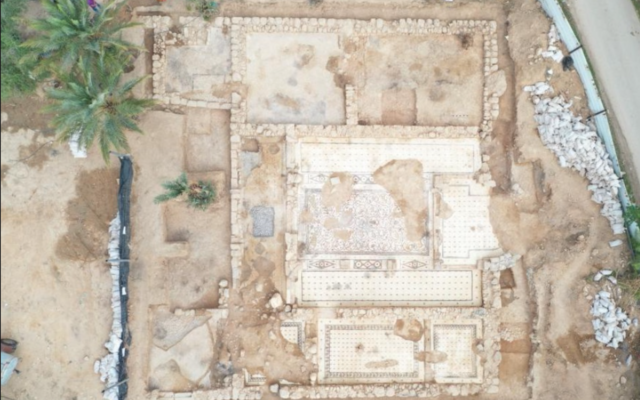  Une église de l'époque byzantine trouvée près de Jéricho. (Crédit : Administration civile)