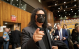 Gene Simmons, le leader de Kiss, aux Nations unies à New York, le 26 janvier 2023. (Crédit : Luke Tress/Times of Israel)