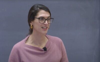 Capture d’écran de la vidéo de l’ex-directrice de Human Rights Watch à Washington, Sarah Margon, en janvier 2020. (Crédit : YouTube. Utilisé conformément à l’article 27a de la Loi sur les droits d’auteur)