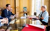 Yonathan Arfi, président du CRIF, reçu par Elisabeth Borne à Matignon, le 8 février 2023. (Crédit : Bureau du Premier ministre / Elisabeth Borne / Twitter)