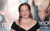 L'auteure Jodi Picoult assisteant à la première mondiale de "My Sister's Keeper", à New York, le 24 juin 2009. (Crédit : AP Photo/Evan Agostini)