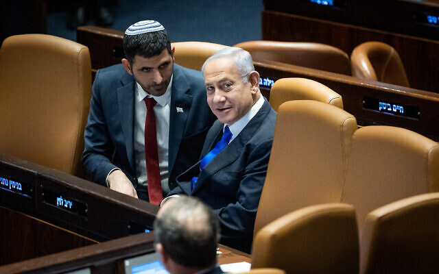 Le Premier ministre Benjamin Netanyahu lors de la séance plénière de la Knesset, le 1er mars 2023. (Crédit : Yonatan Sindel/Flash90) Le Premier ministre Benjamin Netanyahu lors de la séance plénière de la Knesset, le 1er mars 2023. (Crédit : Yonatan Sindel/Flash90)