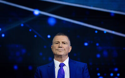 Le député du Likud Yuli Edelstein lors d'une conférence accueillie par la Treizième chaîne à Jérusalem, le 26 juillet 2023. (Crédit : Yonatan Sindel/Flash90)
