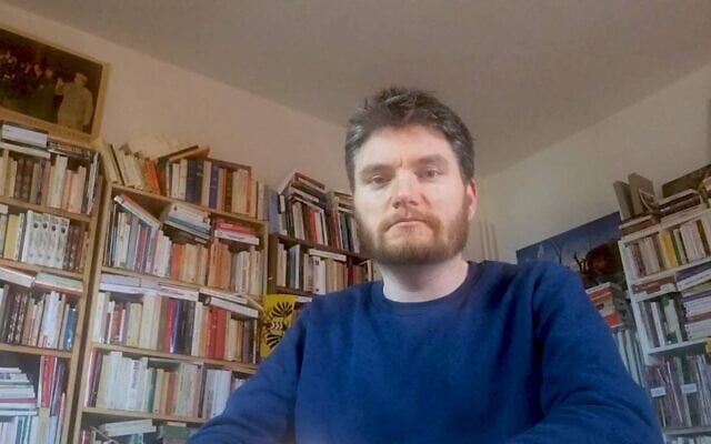 David L’Epée, militant proche de milieux antisémites. (Crédit : capture d’écran YouTube) David L’Epée, militant proche de milieux antisémites. (Crédit : capture d’écran YouTube)