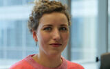 Sarah Schlitz,secrétaire d'État à l'Égalité des genres, des chances et de la diversité en Belgique. (Crédit : Cxhenceval via Wikimedia Commons)