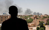 À Khartoum, au Soudan, le 22 avril 2023. (Crédit : Marwan Ali/AP Photo)