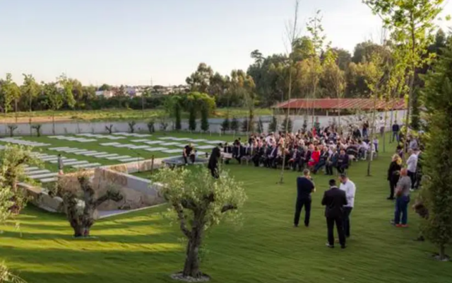 L’inauguration du nouveau cimetière juif de Porto, au Portugal, le 25 avril 2023. (Crédit : Jewish Community of Porto - CIP/CJP)