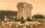 Le Monument aux Morts de Pontoise. (Crédit : Domaine public)