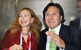 Eliane Karp, à gauche, avec son mari, l'ancien président péruvien Alejandro Toledo, lors d'une convention à Dublin, en Irlande, le 16 octobre 2014. (Crédit : Clodagh Kilcoyne/Getty Images via JTA)