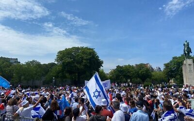 Célébration des 75 ans d’Israël au Trocadéro, le 18 juin 2023, à Paris. (Crédit : Ambassade d’Israël en France)