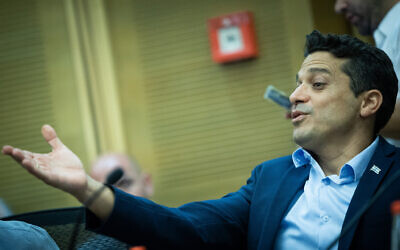 Le ministre des Affaires de la Diaspora, Amichaï Chikli, à la Knesset, le 26 juin 2023. (Crédit : Yonatan Sindel/Flash90)