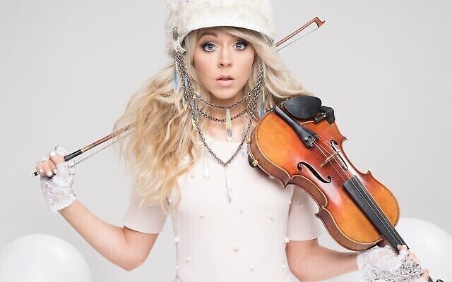 Photo non datée de la violoniste électro Lindsey Stirling. (Avec l'aimable autorisation du cabinet de Relations Publiques)