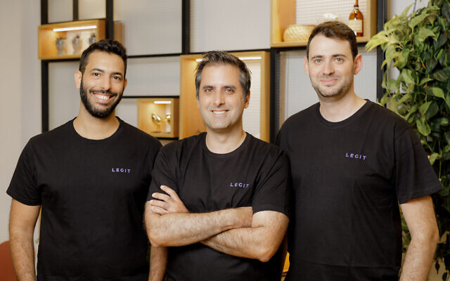 Les fondateurs de la startup Legit Security (de gauche à droite) : Liav Caspi, Roni Fuchs, and Lior Barak. (Crédit : Omer Hacohen) Les fondateurs de la startup Legit Security (de gauche à droite) : Liav Caspi, Roni Fuchs, and Lior Barak. (Crédit : Omer Hacohen)