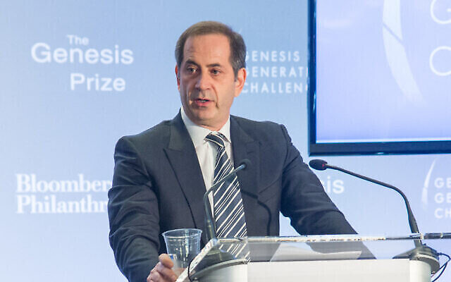 Stan Polovets, cofondateur de la Fondation du Prix Genesis , assiste au « Genesis Generation Challenge » à Bloomberg Philanthropies le 28 avril 2015 à New York. (Crédit : Mark Sagliocco / Getty Images via l'AFP) Stan Polovets, cofondateur de la Fondation du Prix Genesis , assiste au « Genesis Generation Challenge » à Bloomberg Philanthropies le 28 avril 2015 à New York. (Crédit : Mark Sagliocco / Getty Images via l'AFP)