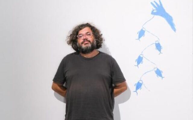 Rafram Chaddad expose du 31 août et jusqu’au 31 octobre 2023 au centre d’art B7L9 de la Kamel Lazaar Fundation, dans la banlieue Nord de Tunis. (Autorisation) Rafram Chaddad expose du 31 août et jusqu’au 31 octobre 2023 au centre d’art B7L9 de la Kamel Lazaar Fundation, dans la banlieue Nord de Tunis. (Autorisation)