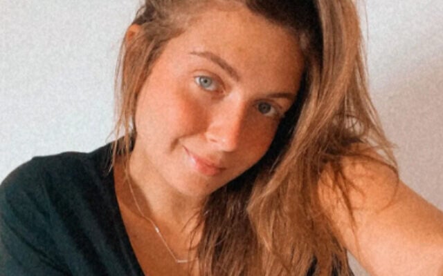 Bruna Valeanu, 24 ans, récemment immigrée du Brésil, tuée à la rave Supernova le 7 octobre 2023. (Autorisation) Bruna Valeanu, 24 ans, récemment immigrée du Brésil, tuée à la rave Supernova le 7 octobre 2023. (Autorisation)