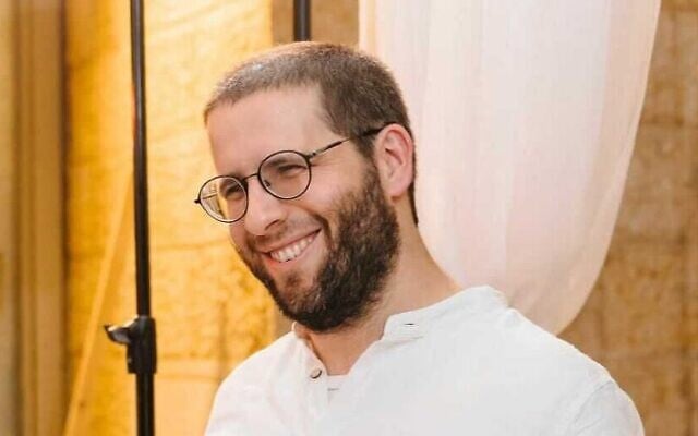 Le sergent de première classe Yinon Fleishman, 31 ans, un soldat de réserve de Jérusalem, qui a été tué dans un accident de char à la frontière nord le 29 octobre 2023. (Autorisation) Le sergent de première classe Yinon Fleishman, 31 ans, un soldat de réserve de Jérusalem, qui a été tué dans un accident de char à la frontière nord le 29 octobre 2023. (Autorisation)