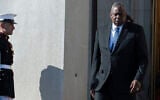 Le secrétaire américain à la Défense, Lloyd Austin, au Pentagone, à Washington, le 19 octobre 2023. (Crédit : Cliff Owen/AP)