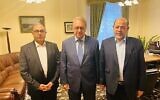 Illustration : De gauche à droite : Ali Bagheri Kani, vice-ministre iranien des Affaires étrangères, Mikhaïl Bogdanov, vice-ministre russe des Affaires étrangères et envoyé spécial de Poutine au Moyen-Orient, et Moussa Abu Marzouk, responsable des relations internationales du Hamas, lors d'une réunion trilatérale, à Moscou, le 26 octobre 2023. (Crédit : Chaîne Telegram du Hamas)