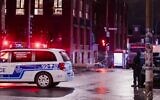 Illustration : La police de Montréal sur une scène de crime, à Montréal, au Québec, le 13 novembre 2020. (Crédit : Andrej Ivanov/AFP)