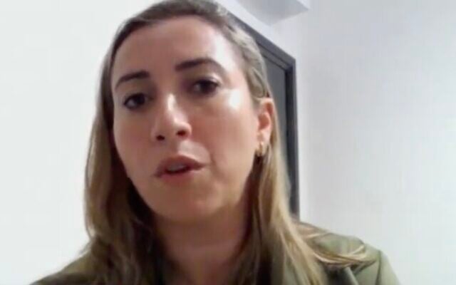 Dr. Cochav Elkayam-Levy s'adressant à CNN, le 17 novembre 2023. (Crédit : Capture d'écran ; utilisée conformément à l'article 27a de la loi sur les droits d'auteur) Dr. Cochav Elkayam-Levy s'adressant à CNN, le 17 novembre 2023. (Crédit : Capture d'écran ; utilisée conformément à l'article 27a de la loi sur les droits d'auteur)