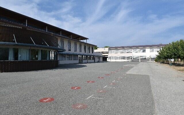 Le collège Victor-Hugo de Gassin, dans le Var. (Crédit : Département du Var)