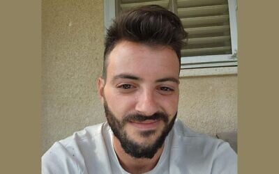 Alon Shamriz, 26 ans, enlevé par le Hamas le 7 octobre et abattu accidentellement par des soldats israéliens à Gaza le 15 décembre 2023. (Autorisation)