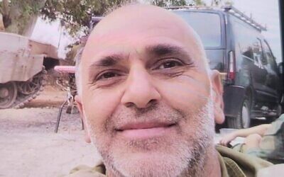 L'adjudant (réserviste) Yehezkel Azaria. (Crédit : Armée israélienne)