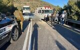 La scène d'une fusillade terroriste en Cisjordanie, sur la route 465, le 7 janvier 2024. (Crédit : Magen David Adom)
