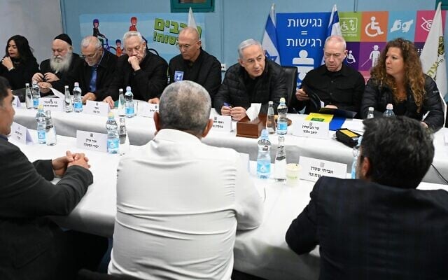 Le Premier ministre Benjamin Netanyahu tient une réunion du cabinet à Chorazim, dans le nord du pays, le 23 janvier 2024. (Crédit : Haim Zach/GPO) Le Premier ministre Benjamin Netanyahu tient une réunion du cabinet à Chorazim, dans le nord du pays, le 23 janvier 2024. (Crédit : Haim Zach/GPO)