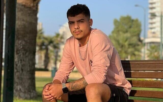 Yohaï Ben Zecharia, assassiné par des terroristes palestiniens du Hamas lors du Festival Supernova à proximité du kibboutz Reïm le 7 octobre 2023. (Crédit : Autorisation) Yohaï Ben Zecharia, assassiné par des terroristes palestiniens du Hamas lors du Festival Supernova à proximité du kibboutz Reïm le 7 octobre 2023. (Crédit : Autorisation)