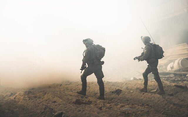Des soldats de Tsahal opèrent dans la bande de Gaza, sur une photo autorisée à être publiée le 29 mars 2024. (Armée de défense israélienne)