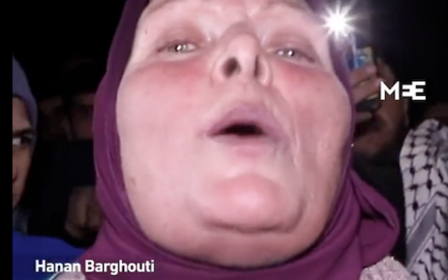 Hanan Barghouti, prisonnière palestinienne incarcérée pour atteinte à la sécurité en Israël, échangée contre des otages israéliens le 25 novembre 2023. (Crédit : Capture d’écran X)