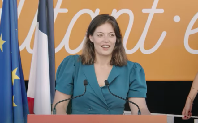 Séance de clôture #CamPuS22 de la présidente des Jeunes socialistes, Emma Rafowicz, le 27 aout 2022. (Crédit : Capture d’écran YouTube ; utilisée conformément à l'article 27a de la loi sur le droit d'auteur)