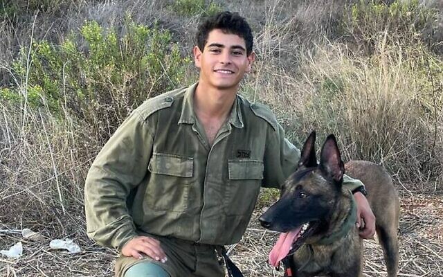 Le sergent d'état-major David Sasson, 21 ans, tué au combat à Gaza le 6 mars 2024. (Crédit : Armée israélienne) Le sergent d'état-major David Sasson, 21 ans, tué au combat à Gaza le 6 mars 2024. (Crédit : Armée israélienne)