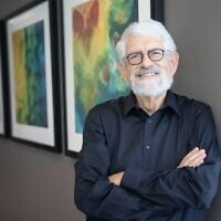 Le Pr. Haïm Sompolinsky, sur une photo non datée. (Crédit : Kris Snibbe/Université de Harvard)