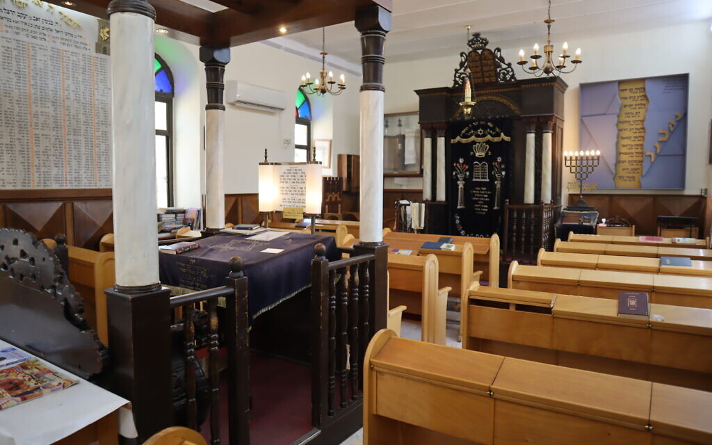 La synagogue Ahdout Yisrael, à Jérusalem. (Crédit : Shmuel Bar-Am)