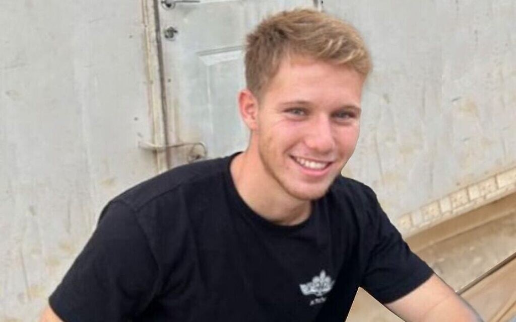 Le sergent de première classe Sivan Weil, blessé dans la région de Khan Younès dans le sud de la bande de Gaza a succombé à ses blessures le 29 mars 2024. (Crédit : Armée israélienne) Le sergent de première classe Sivan Weil, blessé dans la région de Khan Younès dans le sud de la bande de Gaza a succombé à ses blessures le 29 mars 2024. (Crédit : Armée israélienne)
